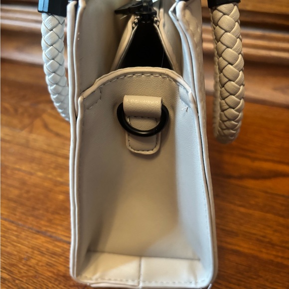 NWT Badgley Mischka Cream Mini Bag with Braided Handles - Picture 6 of 8